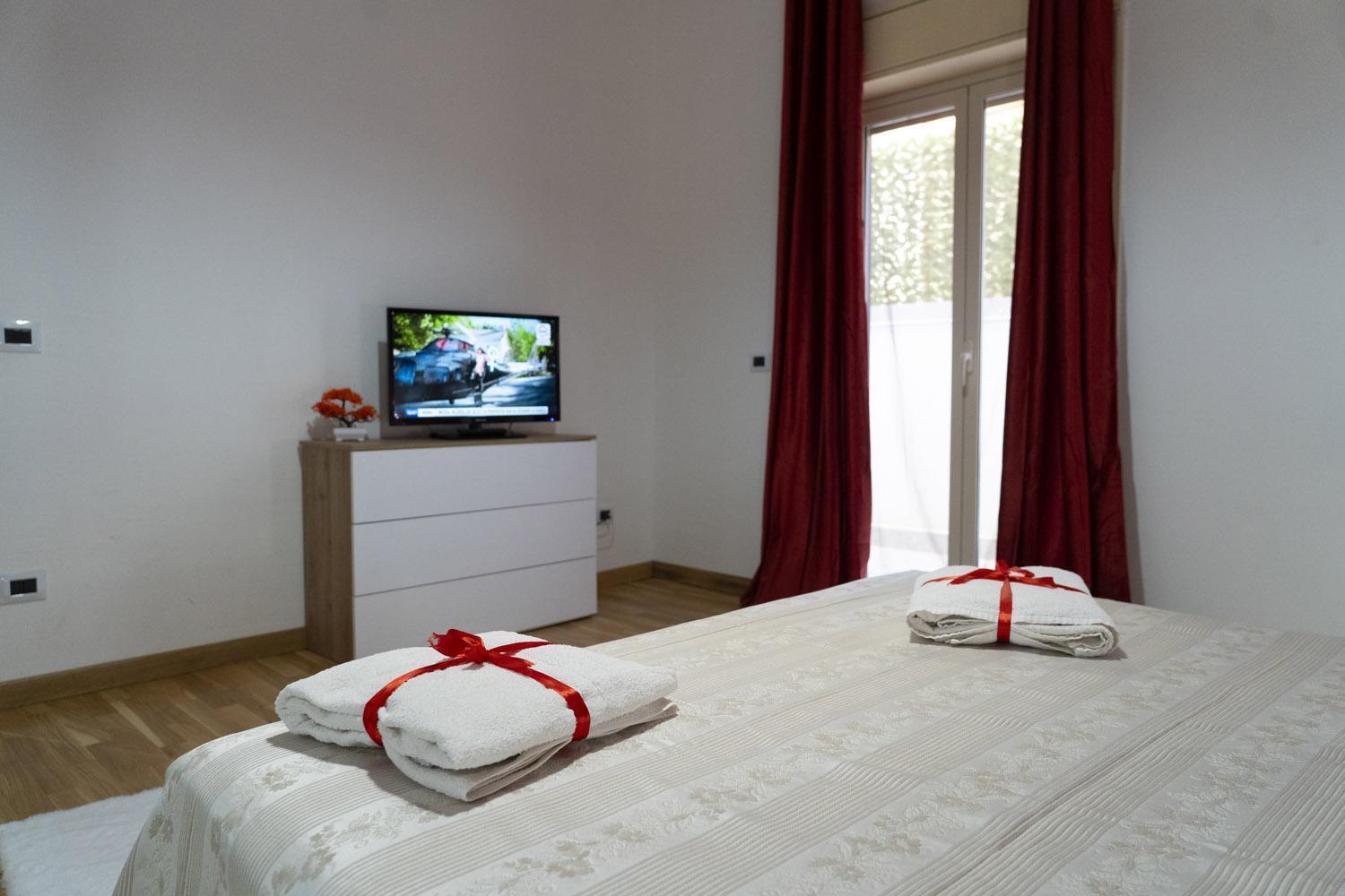 European Apartment - Town Center Self Check-In Катанія Екстер'єр фото